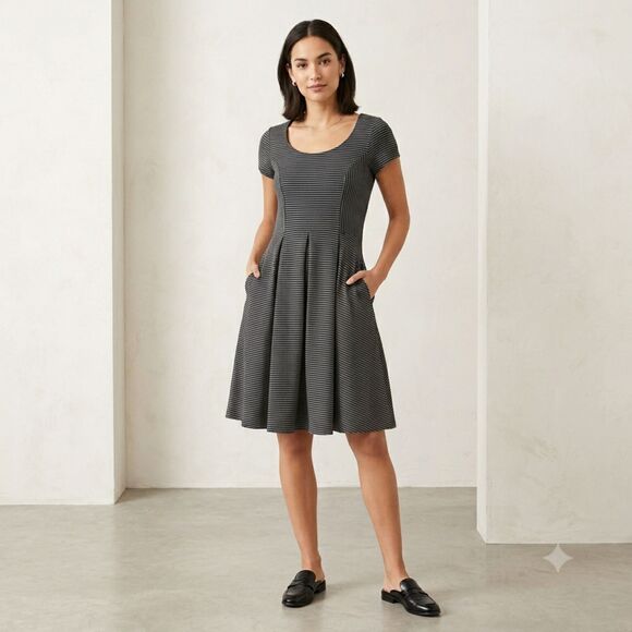 Rewind Dresses & Skirts - Rewind Gray Black Striped Fit Flare Dress Size XL Cap Sleeve Pleated Casual Knee